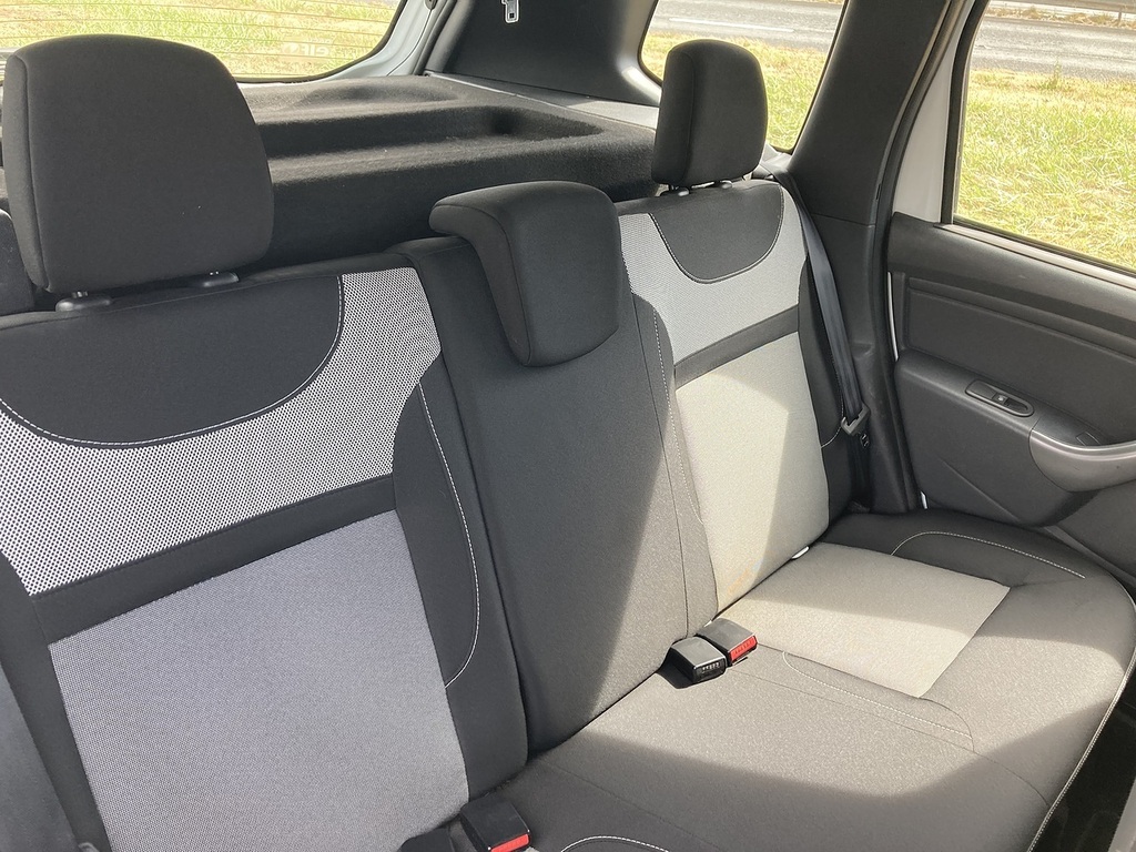 Dacia Duster Dci Prestige HJ67UOK White #5