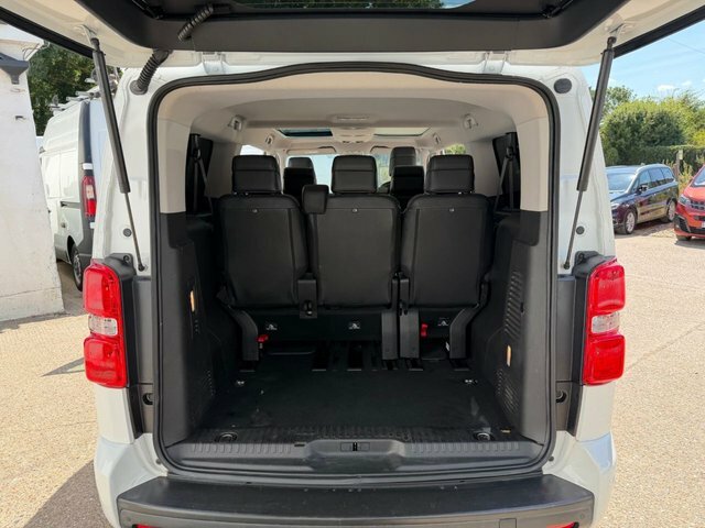 Vauxhall Vivaro Turbo D Elite L White #6