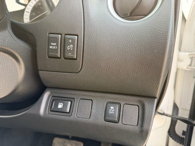 Nissan Navara 4X4 Dci Tekna Shr Dcb 201919 Black #30