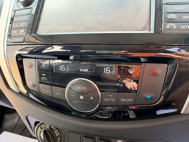 Nissan Navara 4X4 Dci Tekna Shr Dcb 201919 Black #21