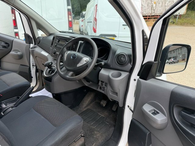 Nissan e-NV200 40Kwh Acenta Panel Van Swb Quic White #8