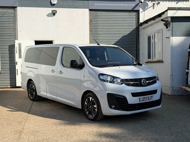 Vauxhall Vivaro Ultimate Mpv White