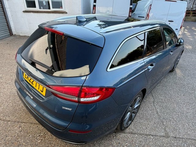 Ford Mondeo Tivct Vignale Estate Blue #3
