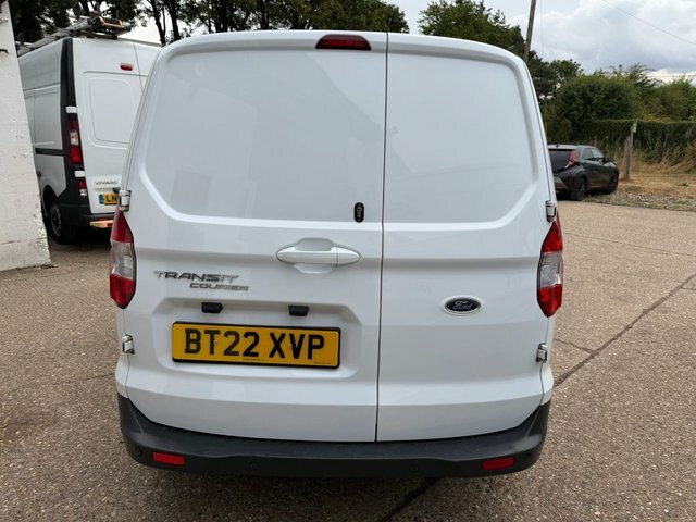 Ford Transit Courier Tdci Limited Panel Van BT22XVP White #6