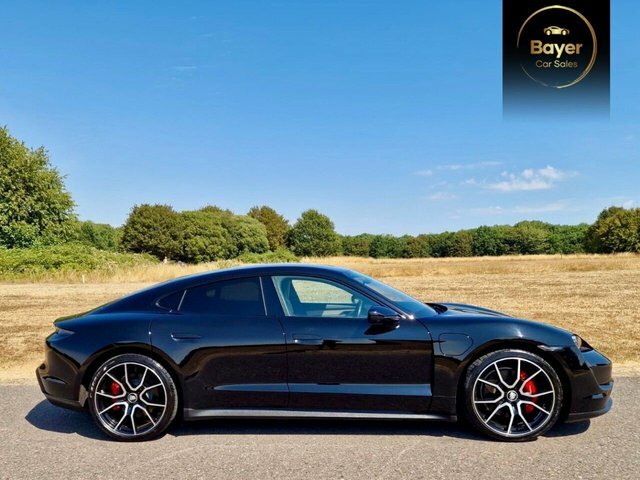 Porsche Taycan Plus 93.4Kwh 4S Saloon Black #2