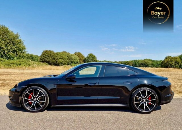 Porsche Taycan Plus 93.4Kwh 4S Saloon Black #3