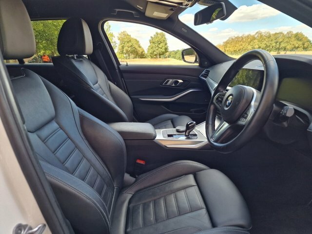 BMW 3 Series 320D Mht M Sport White #6