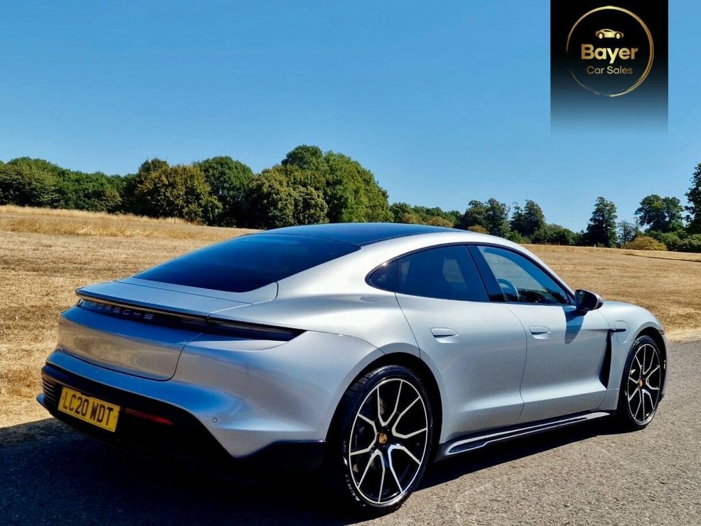 Porsche Taycan 560Kw Turbo S 93Kwh 2020 Blue #32