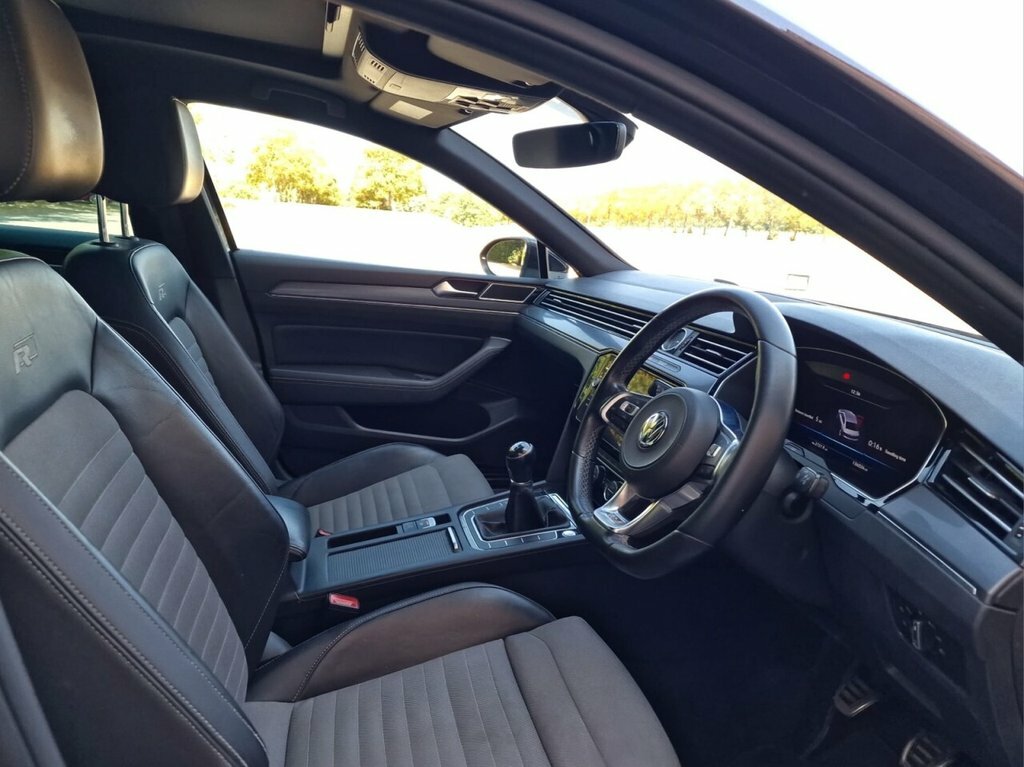 Volkswagen Passat 2.0 Tdi Se Business Dsg 6Spd Euro 6 Ss Black #28