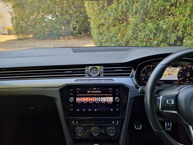 Volkswagen Passat 2.0 Tdi Se Business Dsg 6Spd Euro 6 Ss Black #13