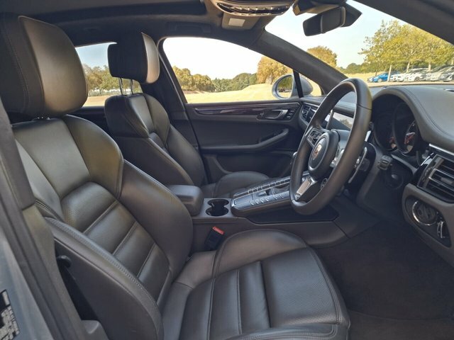 Porsche Macan V6 Turbo Suv Silver #6