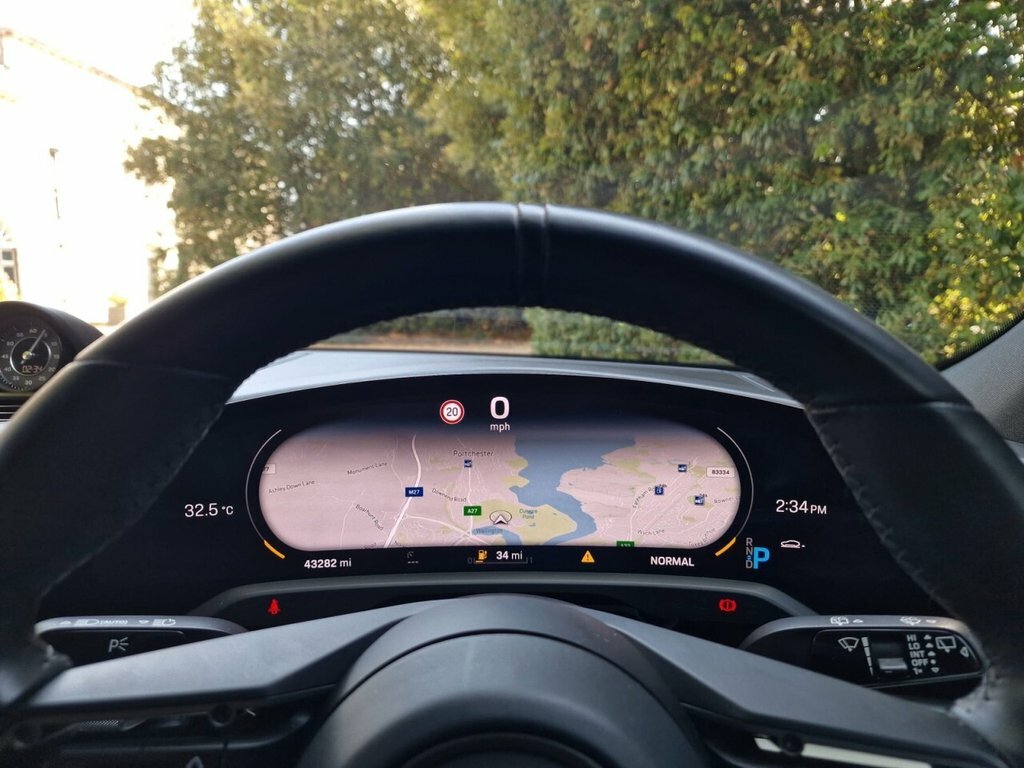 Porsche Taycan Performance Plus 93.4Kwh Turbo Cross Turismo 11Kw White #38