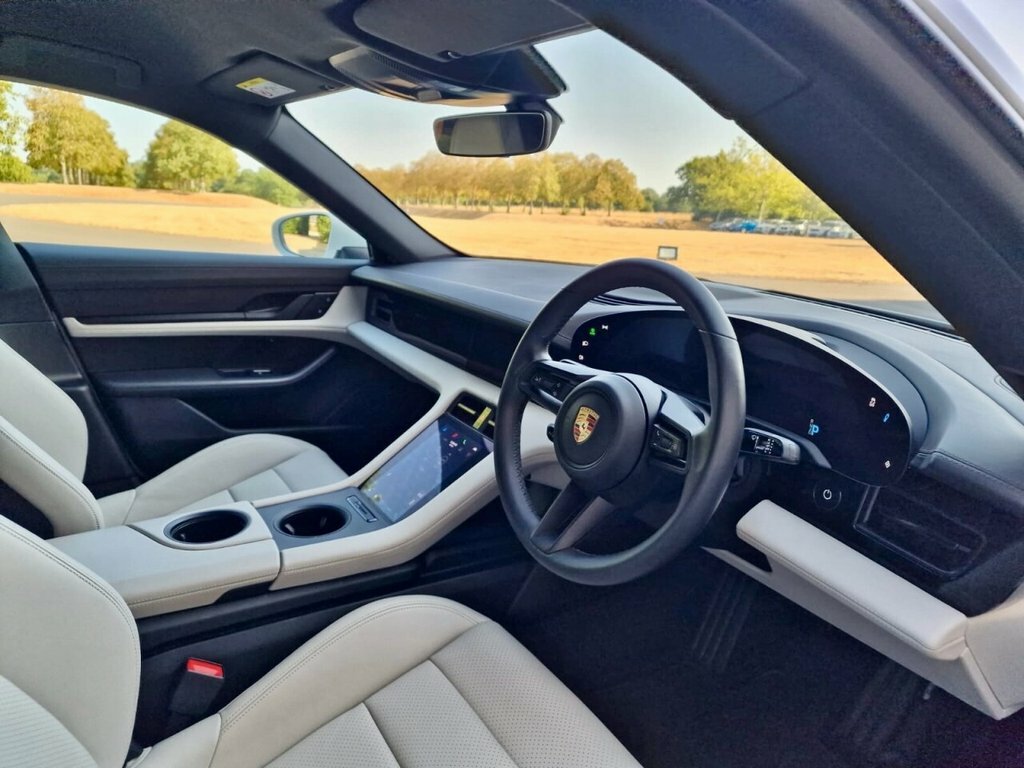 Porsche Taycan Taycan Gts Sport Turismo My24 Black #32