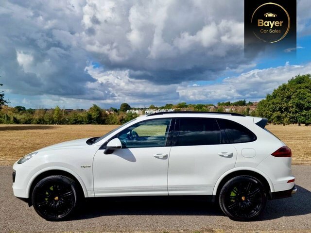 Porsche Cayenne V6 E-hybrid S Platinum White #3