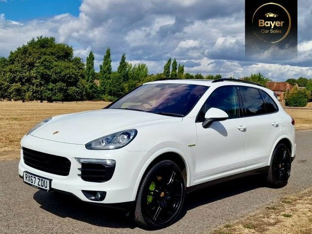Porsche Cayenne V6 E-hybrid S Platinum White