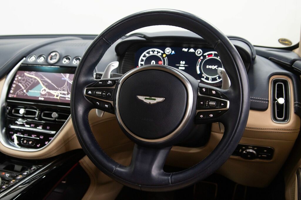 Aston Martin DBX 4.0 V8 707 Suv 4Wd Euro 6 Ss 7 Green #31