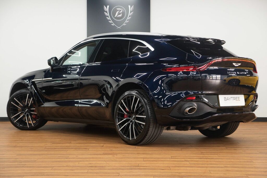 Aston Martin DBX Automatic Black #2
