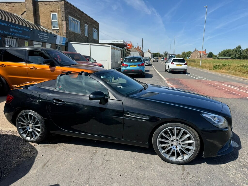 Mercedes-Benz SLC 2.1 Slc250d Amg Line Black #5