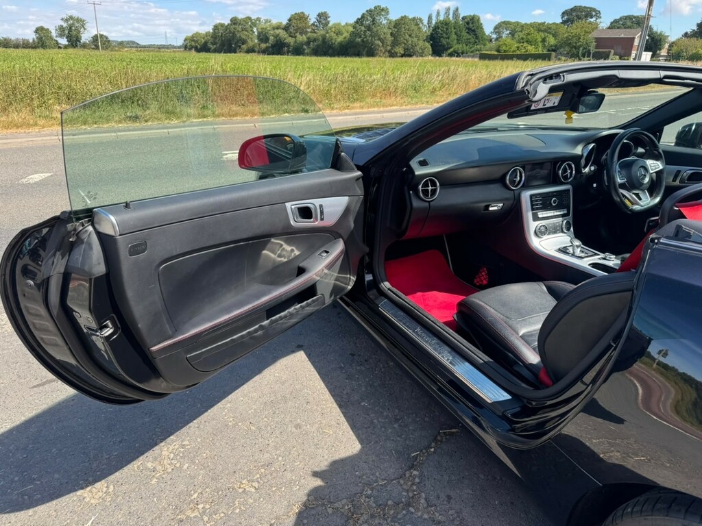 Mercedes-Benz SLC Slc 200 Sport White #15