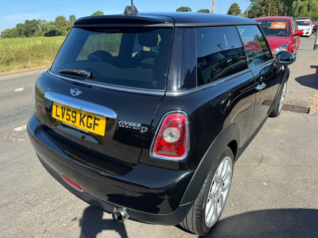 Mini Hatch Hatchback 1.6 Cooper D Hatch 2009 Black #5