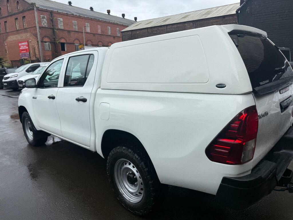Toyota HILUX D-4d Invincible X Blue #7