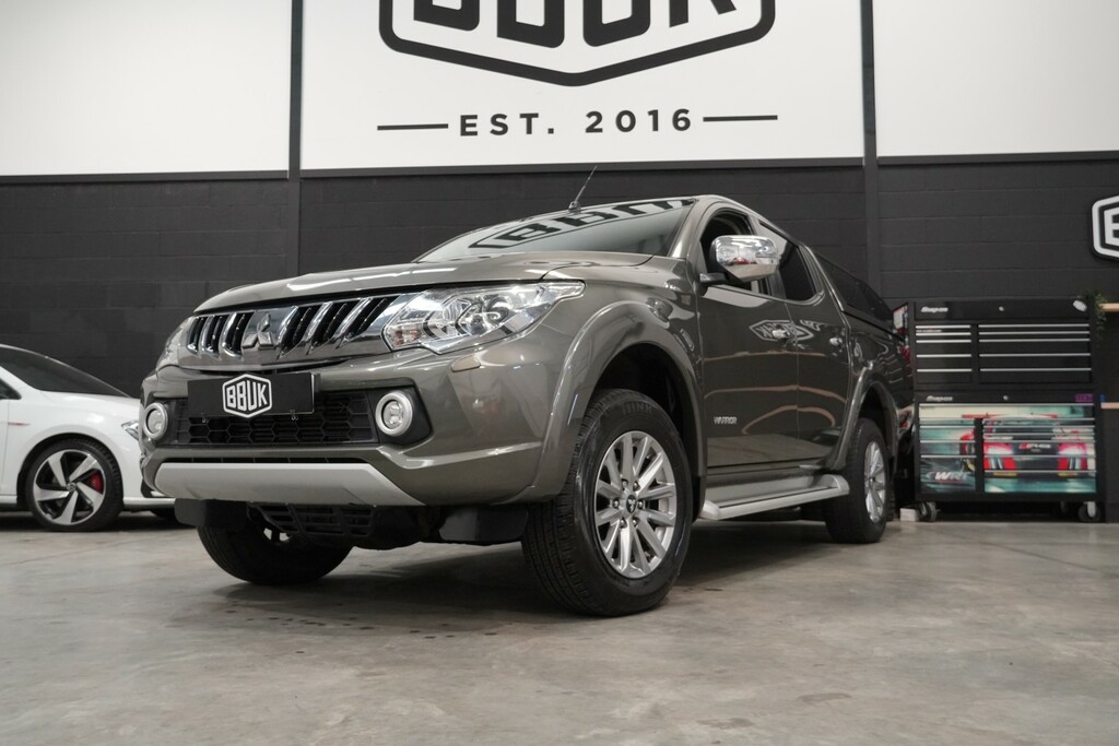 Mitsubishi L200 2.4 Di-d Dc Warrior Green #6