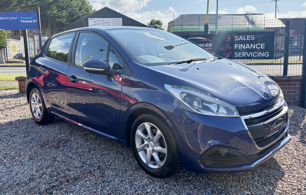 Peugeot 208 Hatchback 
