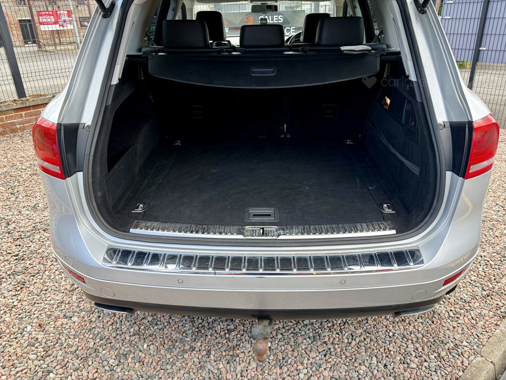 Volkswagen Touareg Tdi V6 Bluemotion Tech Black #11
