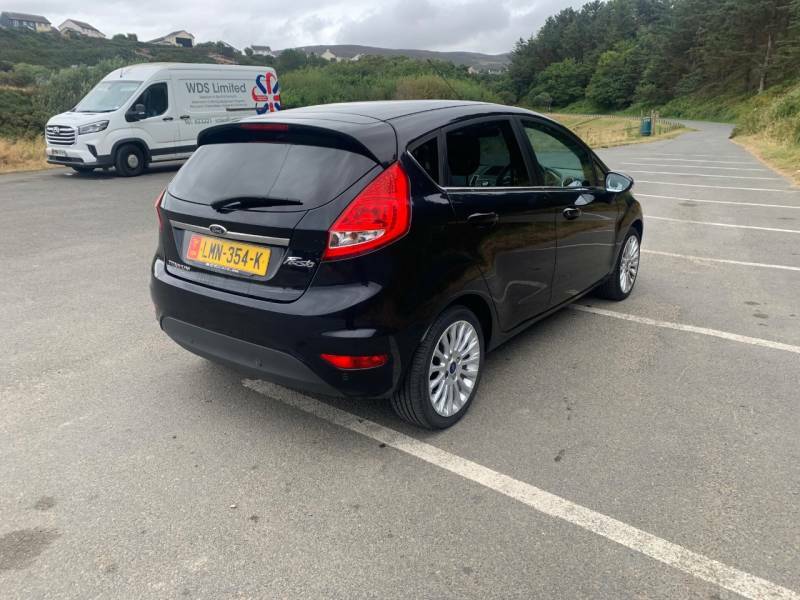 Ford Fiesta Fiesta Zetec Silver #7