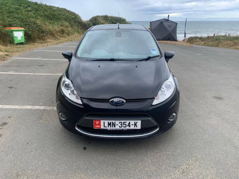 Ford Fiesta 1.4 Titanium Black #2