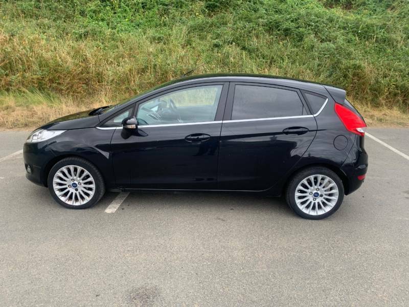Ford Fiesta 1.4 Titanium Black #4