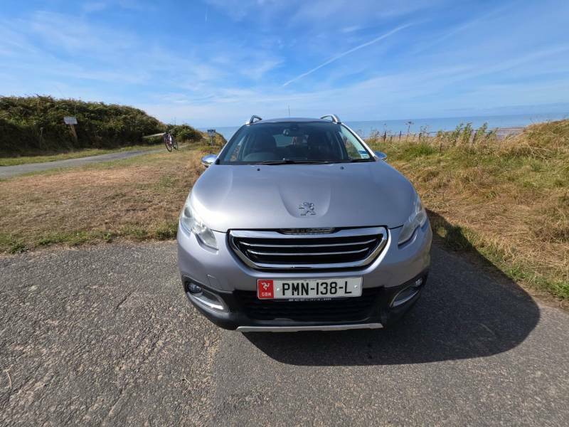 Peugeot 2008 1.2 Puretech 110 Allure Grey #2