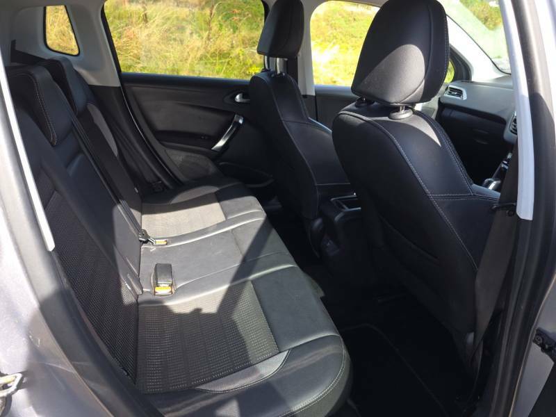 Peugeot 2008 1.2 Puretech 130 Feline Mistral White #8