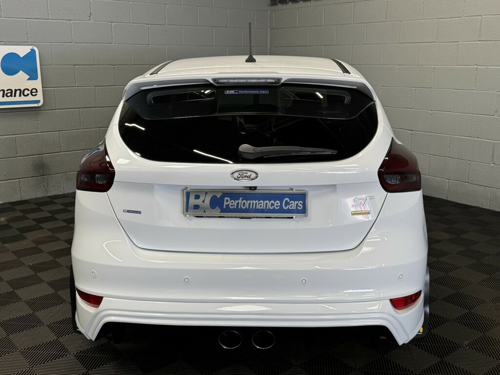 Ford Focus 2.0 T Ecoboost St-3 White #4