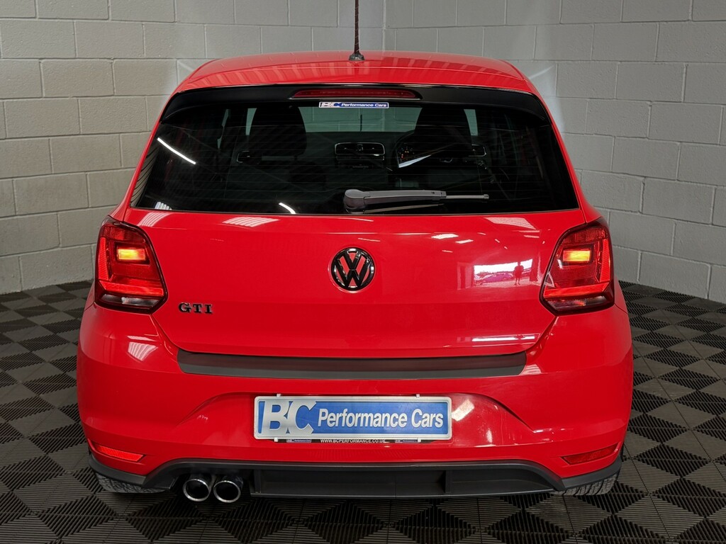 Volkswagen Polo 1.8 Tsi Bluemotion Tech Gti Red #5