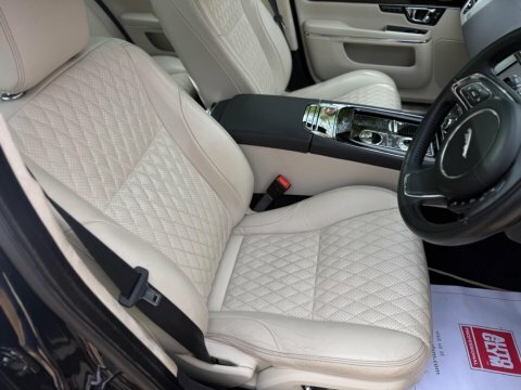 Jaguar XJ 3.0D V6 R-sport Saloon Euro 6 S S Red #36
