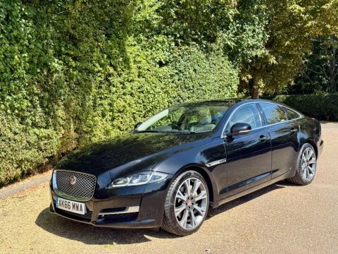 Jaguar XJ 3.0D V6 Portfolio #5