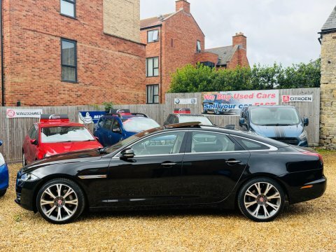 Jaguar XJ 3.0D V6 Portfolio #3