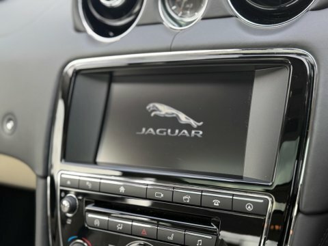Jaguar XJ 3.0D V6 R-sport Saloon Euro 6 S S Red #17