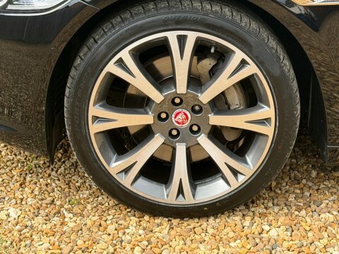 Jaguar XJ 3.0D V6 R-sport Saloon Euro 6 S S Red #7