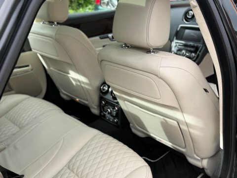 Jaguar XJ 3.0D V6 R-sport Saloon Euro 6 S S Red #33