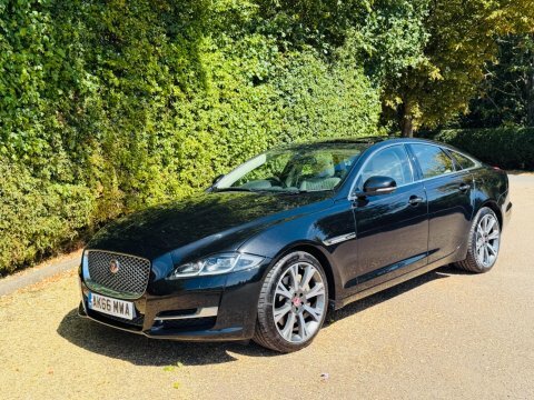 Jaguar XJ 3.0D V6 R-sport Saloon Euro 6 S S Red #39
