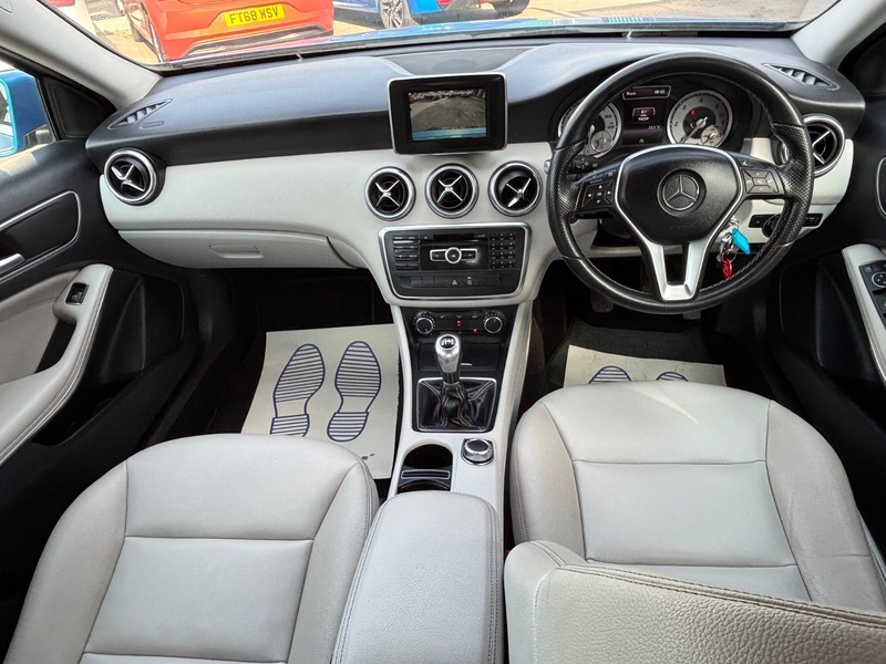 Mercedes-Benz A Class 1.6 A180 Sport Edition 121 Bhp White #20