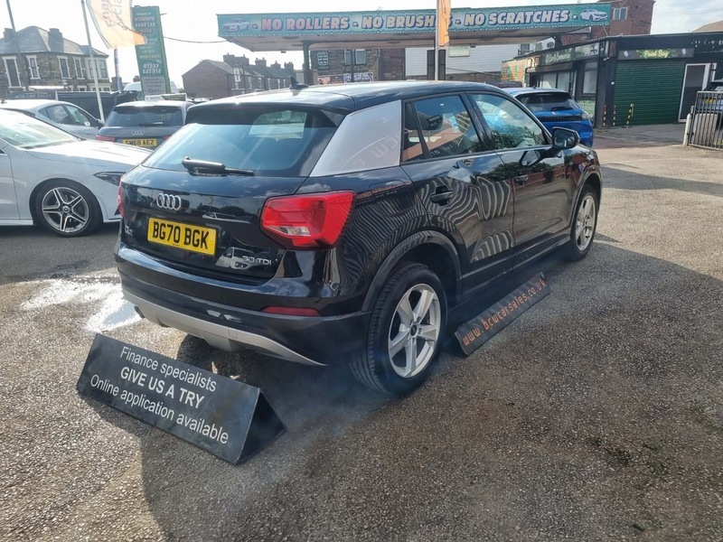 Audi Q2 Tdi Sport Black #5