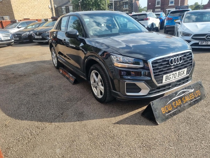 Audi Q2 Tdi Sport Black #6