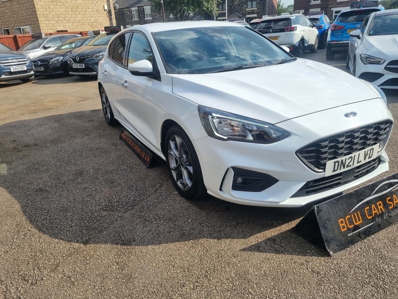 Ford Focus Active 1.0L Ecoboost Hybrid 125Ps Fwd 6 Spe White #2