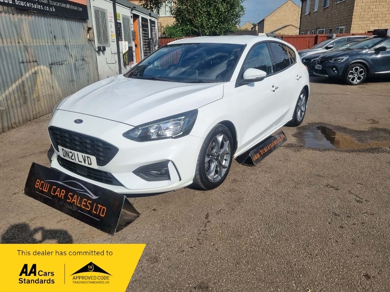 Ford Focus Active 1.0L Ecoboost Hybrid 125Ps Fwd 6 Spe White #1