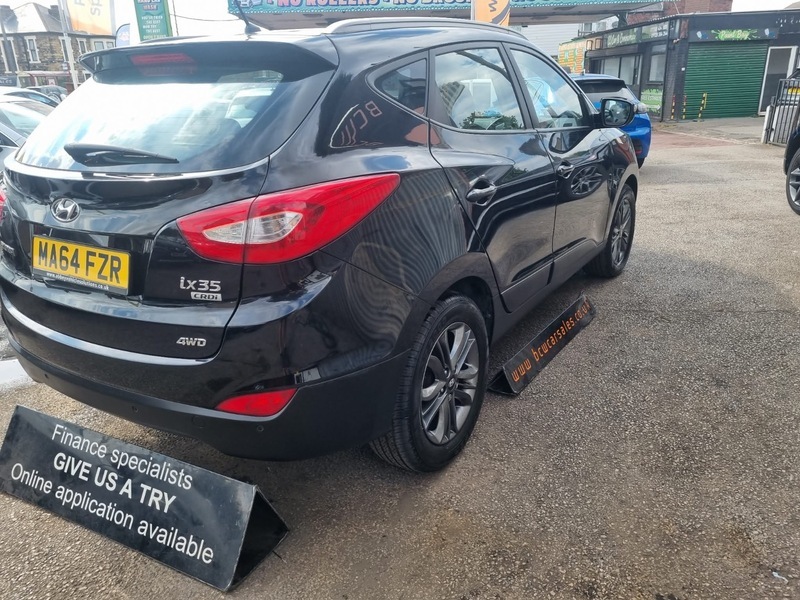 Hyundai Ix35 Crdi Se Black #4