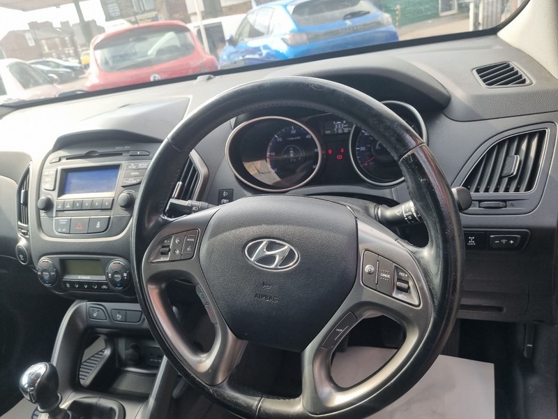 Hyundai Ix35 1.6 Gdi S Suv Euro 5 135 Ps Black #22