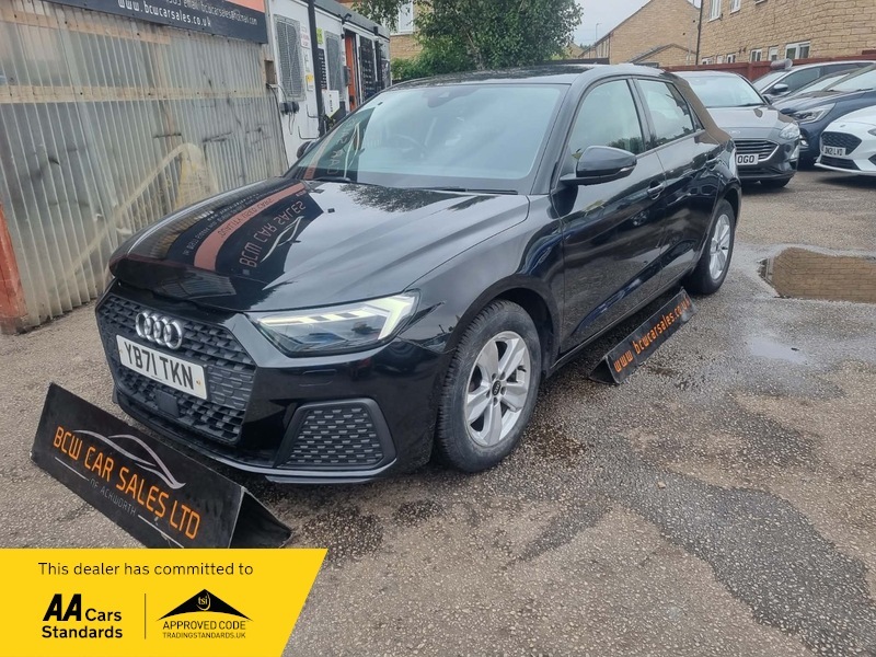 Audi A1 Sportback Tfsi Technik Black